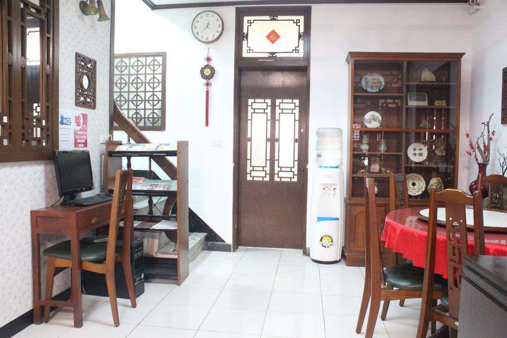Tainan Travel Inn - Chenggong Univ. المظهر الخارجي الصورة